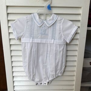 NWOT Feltman Brothers Train Boy Bubble